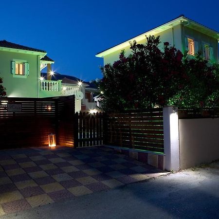 Le Torri Villas By Nidri Holiday Villas Zewnętrze zdjęcie