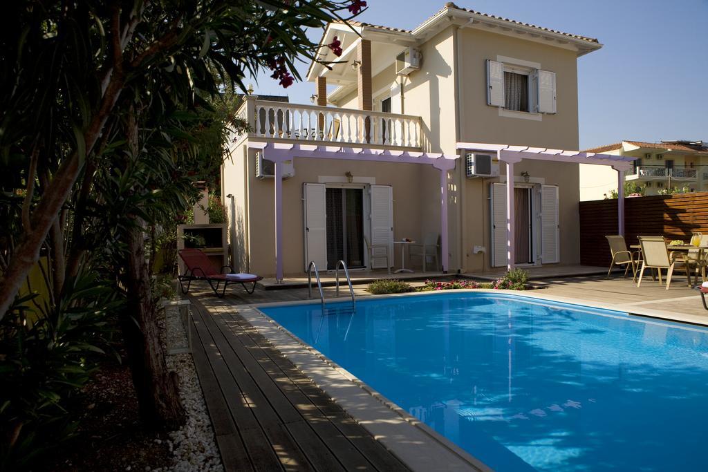 Le Torri Villas By Nidri Holiday Villas Zewnętrze zdjęcie