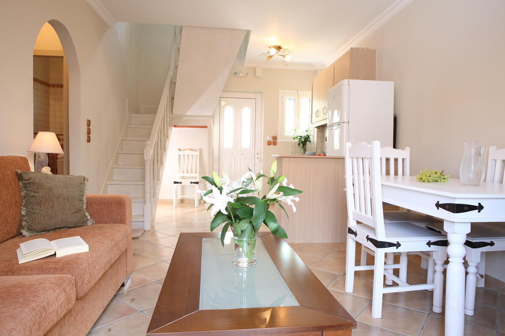 Le Torri Villas By Nidri Holiday Villas Zewnętrze zdjęcie