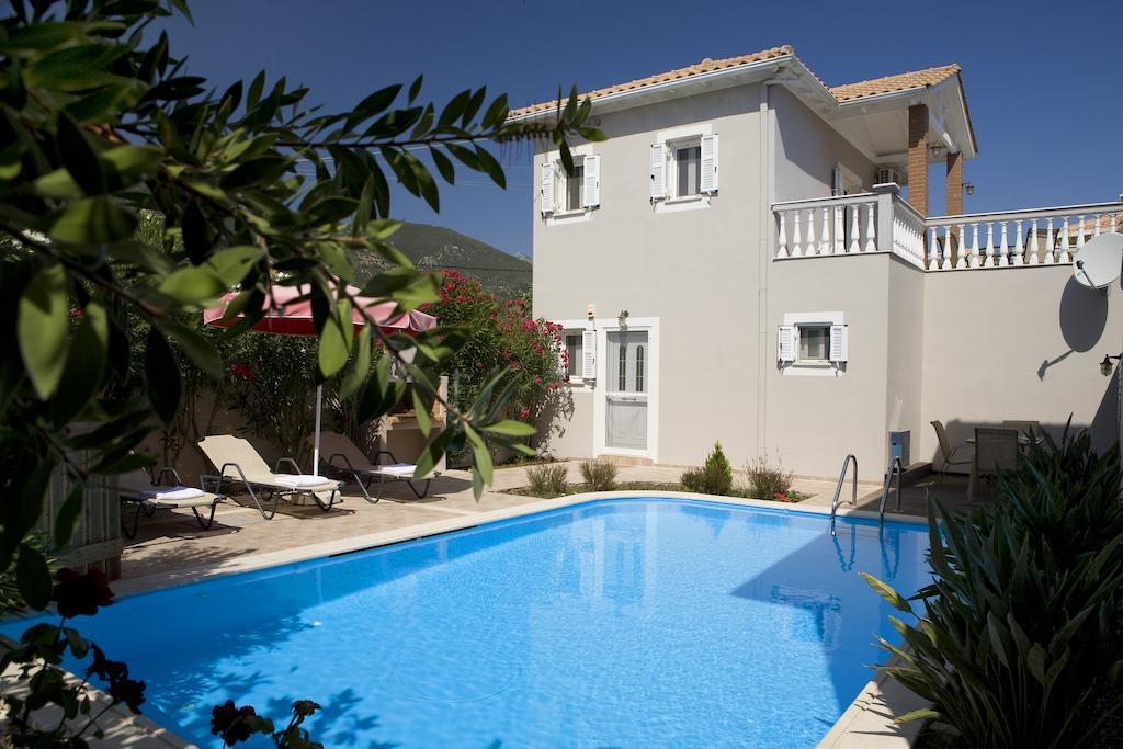 Le Torri Villas By Nidri Holiday Villas Zewnętrze zdjęcie